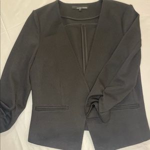 Amanda + Chelsea Cropped Blazer